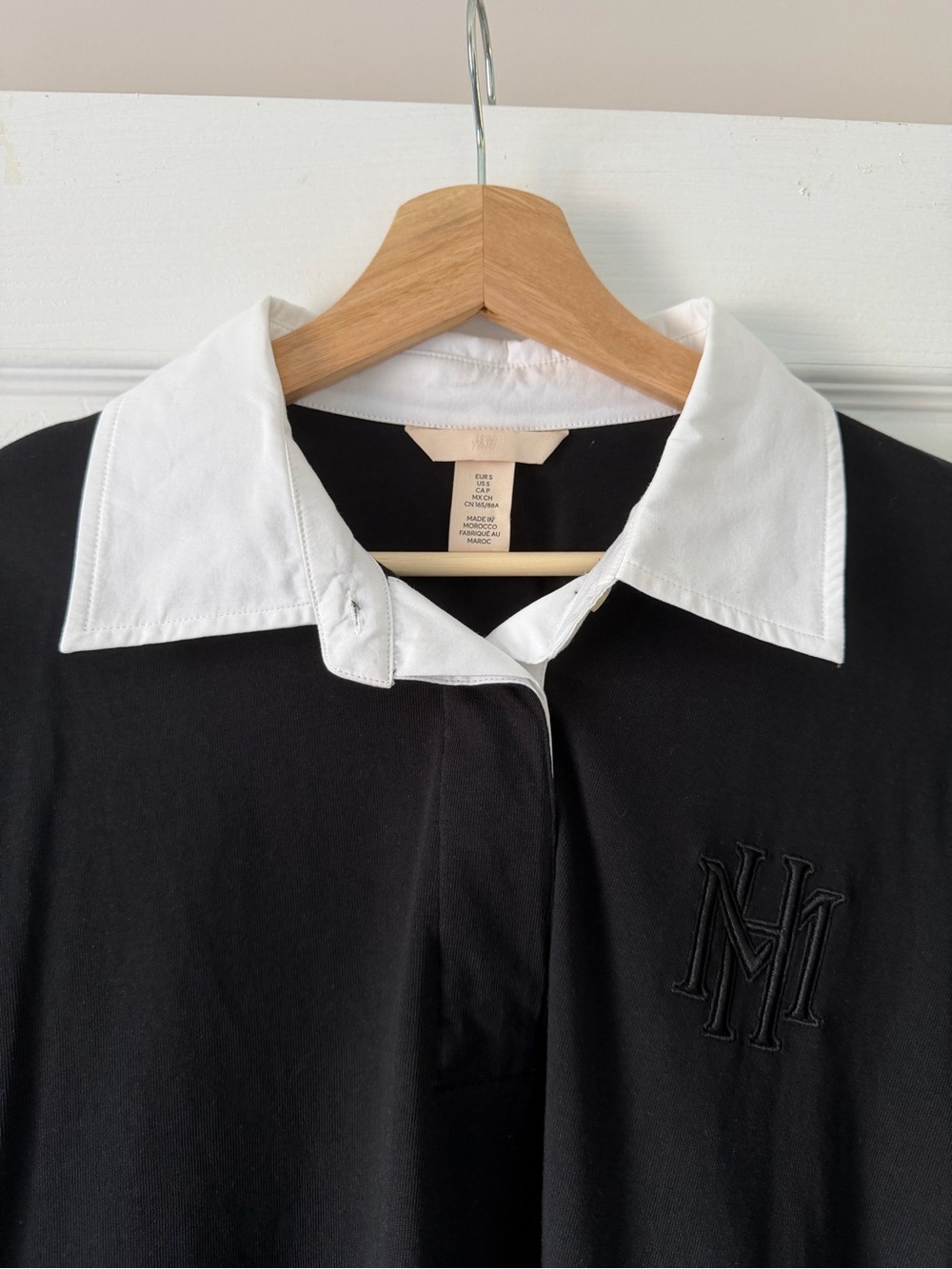 H&M Black Polo Shirt Dress with White Collar Size S